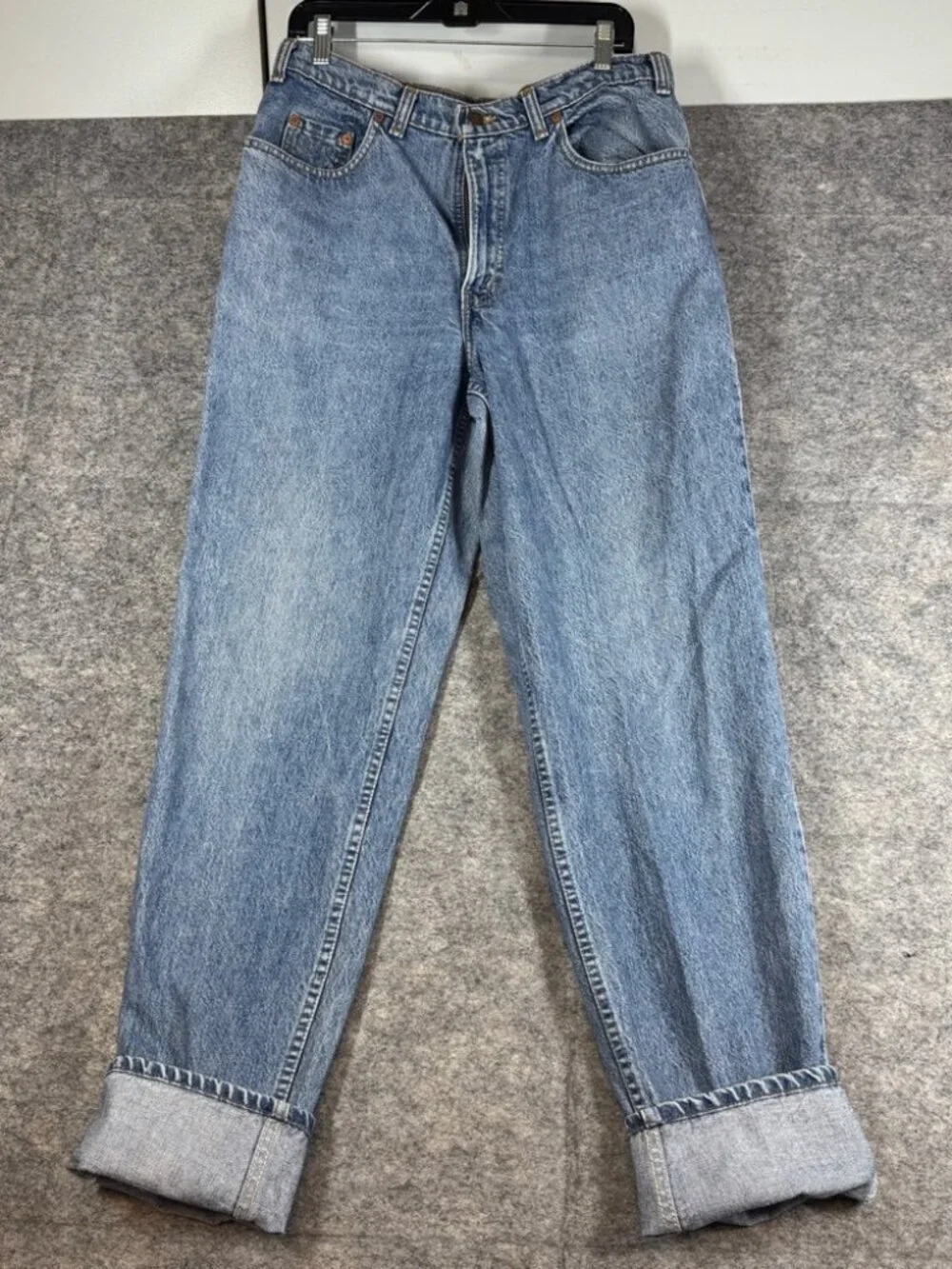 Vintage Levi’s 533 90s Denim Jeans Blue Straight Leg Size 28 Light Wash Relaxed